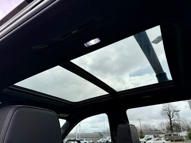 2023 GMC Yukon XL 4WD 4dr Denali - 23028289 - 17