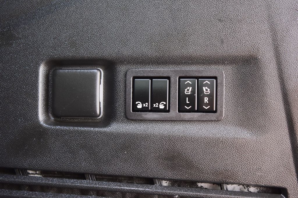 2023 GMC Yukon XL 4WD 4dr Denali - 23068465 - 26