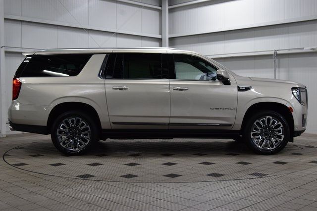 2023 GMC Yukon XL 4WD 4dr Denali Ultimate - 22920766 - 8