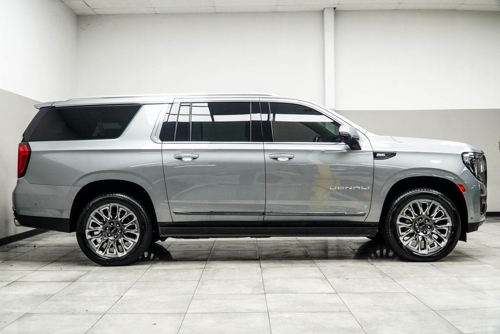 2023 Gmc Yukon XL Denali Ultimate photo 4