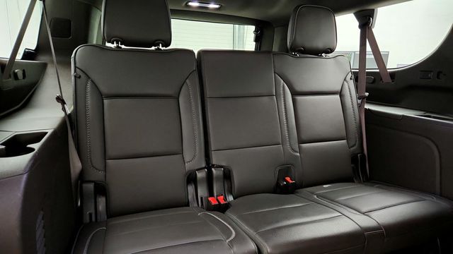 2023 GMC Yukon XL 4WD 4dr Denali with Reserve Package, Rear Media System & ACC - 22945348 - 24