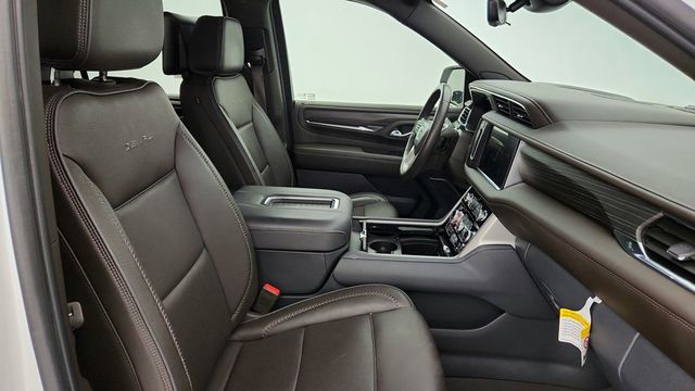 2023 GMC Yukon XL 4WD 4dr Denali with Reserve Package, Rear Media System & ACC - 22945348 - 26