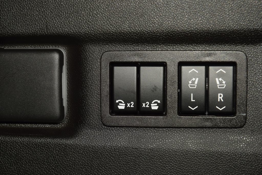 2023 GMC Yukon XL 4WD 4dr SLT - 23004137 - 26
