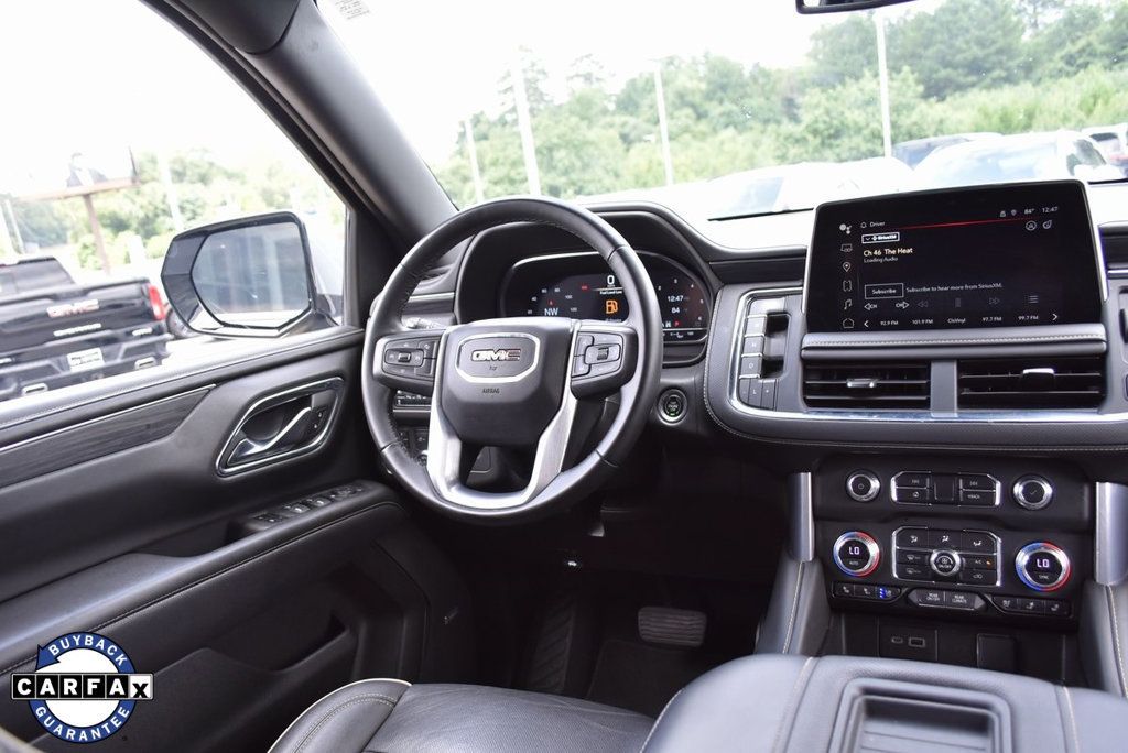 2023 Gmc Yukon XL SLT photo 18