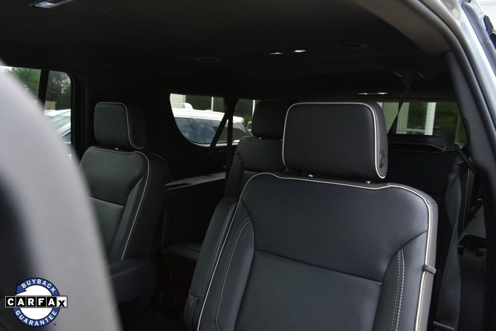 2023 Gmc Yukon XL SLT photo 30