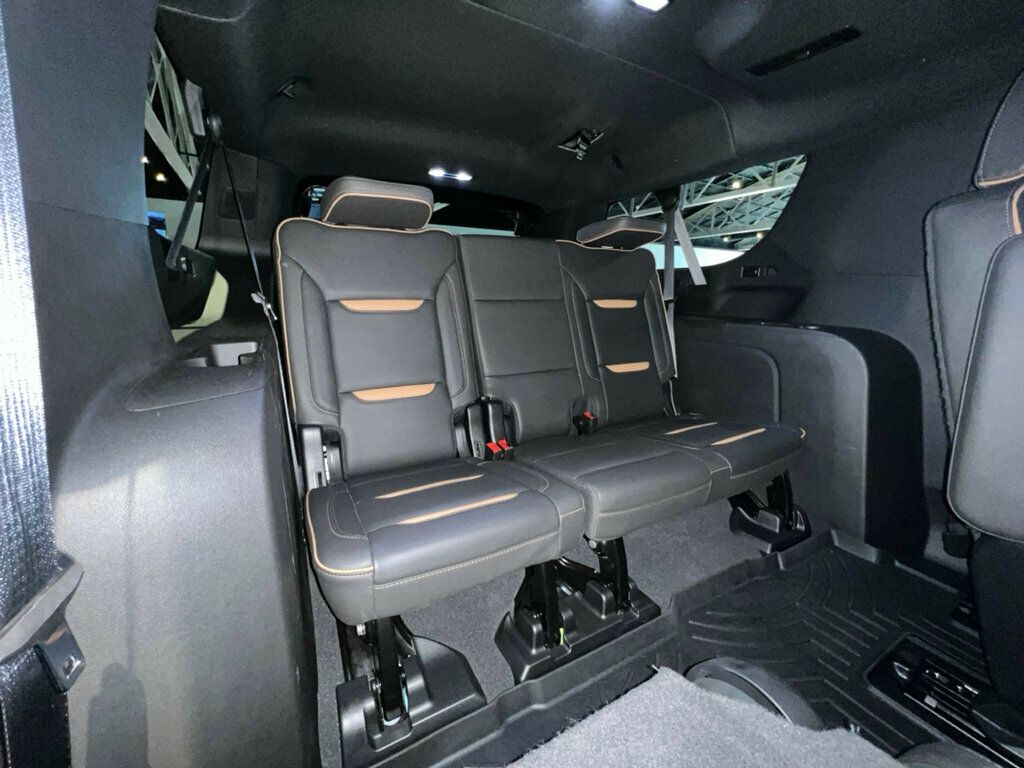 2023 GMC Yukon XL 4WD/AT4/PremiumPkg/TechPkg/PanoRoof/HeadUpDisplay/Htd&CldSeats - 22955699 - 32