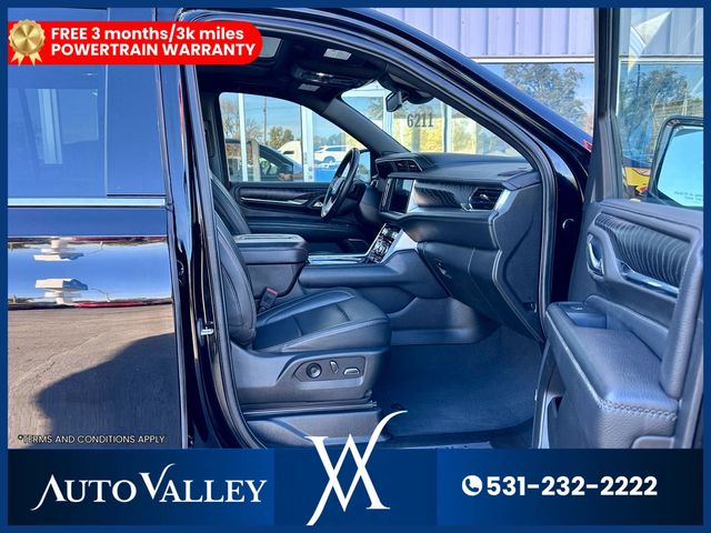 2023 GMC Yukon XL Denali Sport Utility 4D - 22940759 - 16