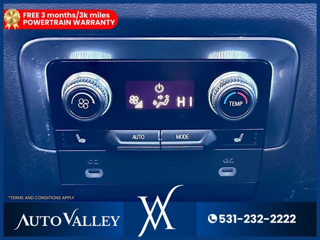 2023 GMC Yukon XL Denali Sport Utility 4D - 22940759 - 34