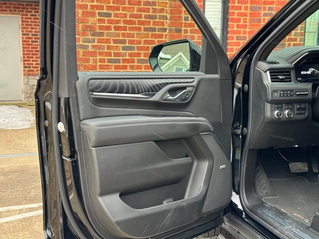 2023 GMC Yukon XL LocalTrade/MSRP$95565/DenaliReservePkg/DualPanoramicRoof/NAV - 22970816 - 11