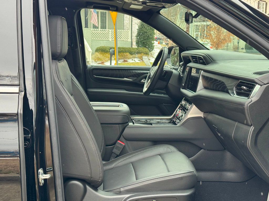 2023 GMC Yukon XL LocalTrade/MSRP$95565/DenaliReservePkg/DualPanoramicRoof/NAV - 22970816 - 18