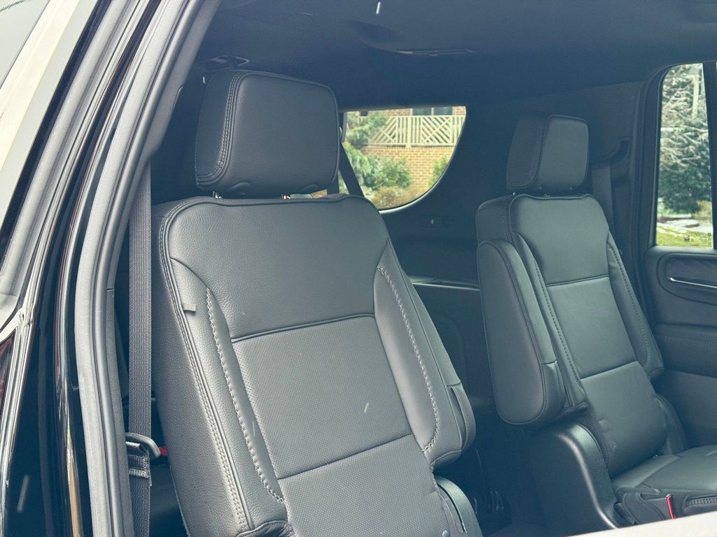 2023 GMC Yukon XL LocalTrade/MSRP$95565/DenaliReservePkg/DualPanoramicRoof/NAV - 22970816 - 22