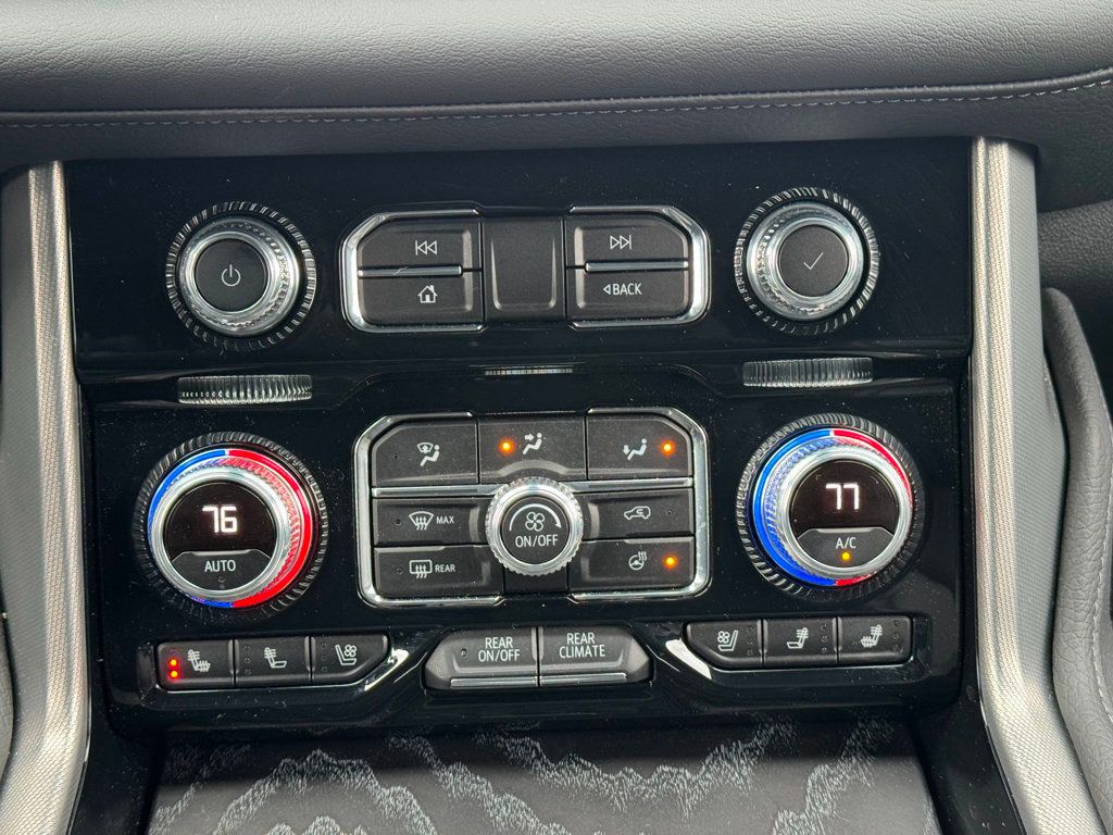 2023 GMC Yukon XL LocalTrade/MSRP$95565/DenaliReservePkg/DualPanoramicRoof/NAV - 22970816 - 29