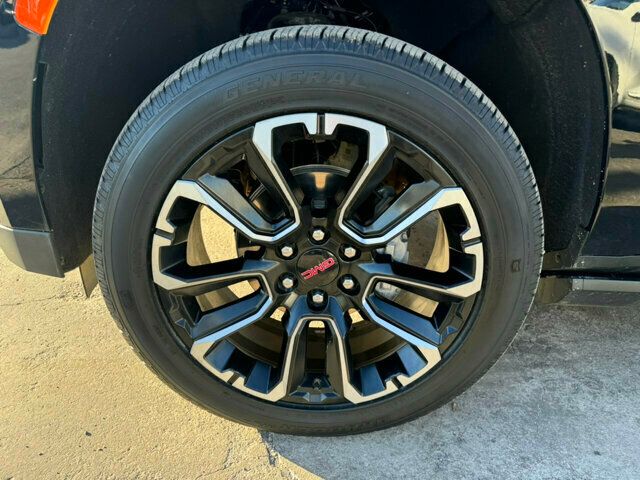 2023 GMC Yukon XL MSRP$88035/Denali/4WD/AdaptiveCruiseControl/BlindSpot/NAV - 22676963 - 32