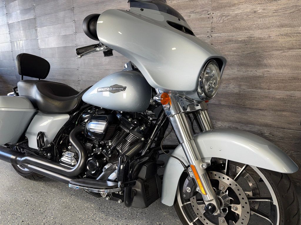 2023 Harley-Davidson FLHX Street Glide Zipper 124CI Kit! - 23043325 | Video 2