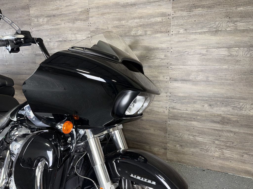 2023 Harley-Davidson FLTRK Road Glide Limited Recent Service! - 23086190 - 7