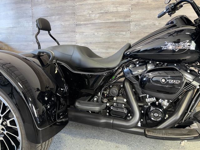 2023 Harley-Davidson FLTRT Road Glide 3 LIKE NEW! - 23032288 - 7