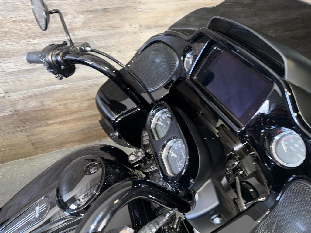 2023 Harley-Davidson FLTRT Road Glide 3 LIKE NEW! - 23032288 - 8