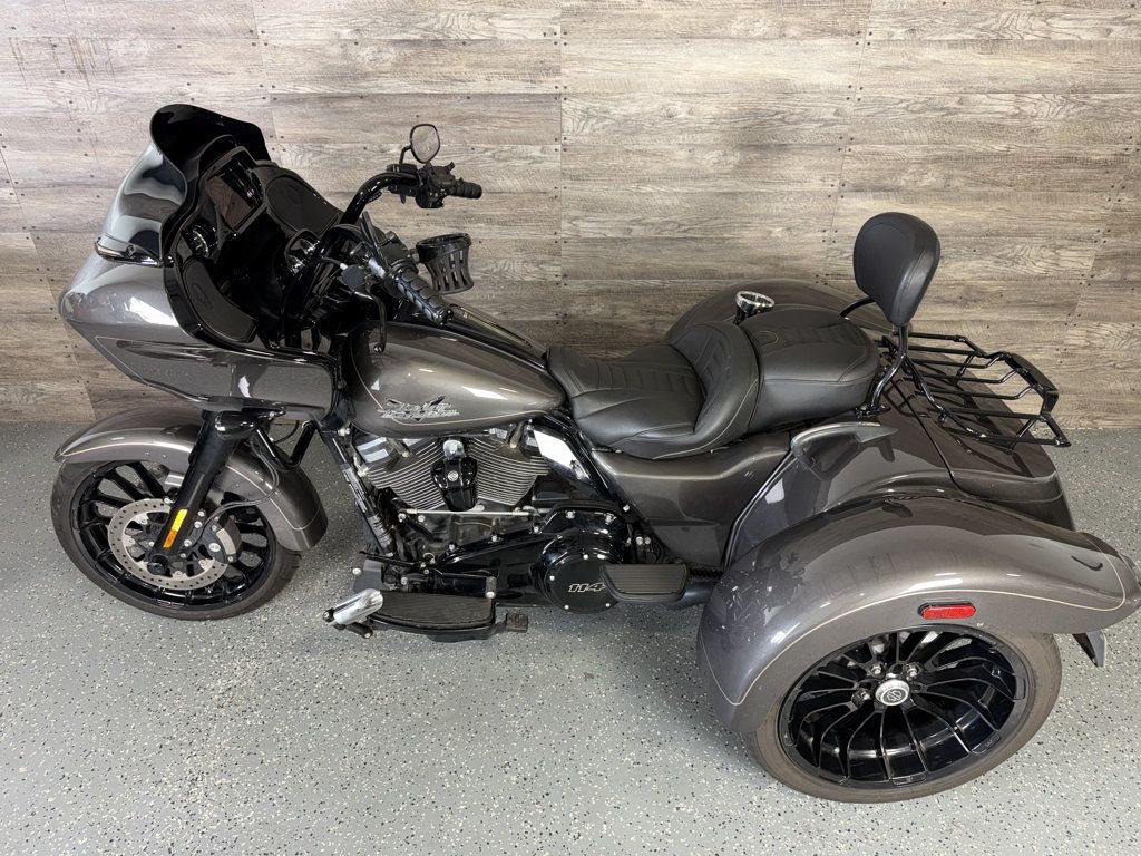 2023 Harley-Davidson FLTRT Road Glide 3 One Owner! - 23096767 - 15