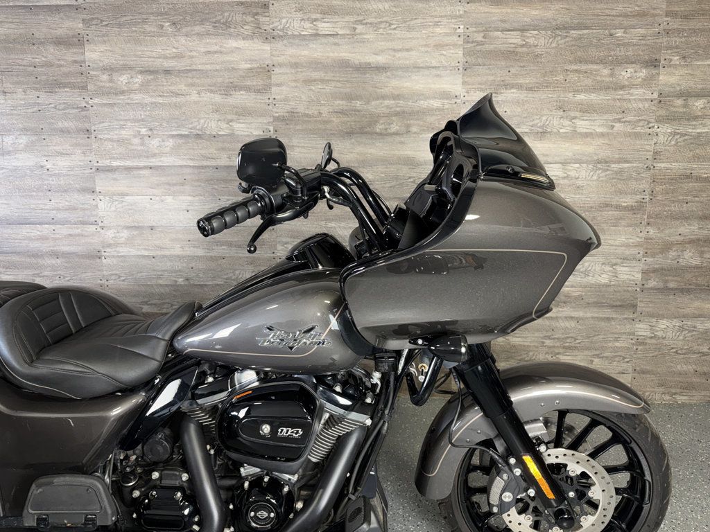 2023 Harley-Davidson FLTRT Road Glide 3 One Owner! - 23096767 - 3