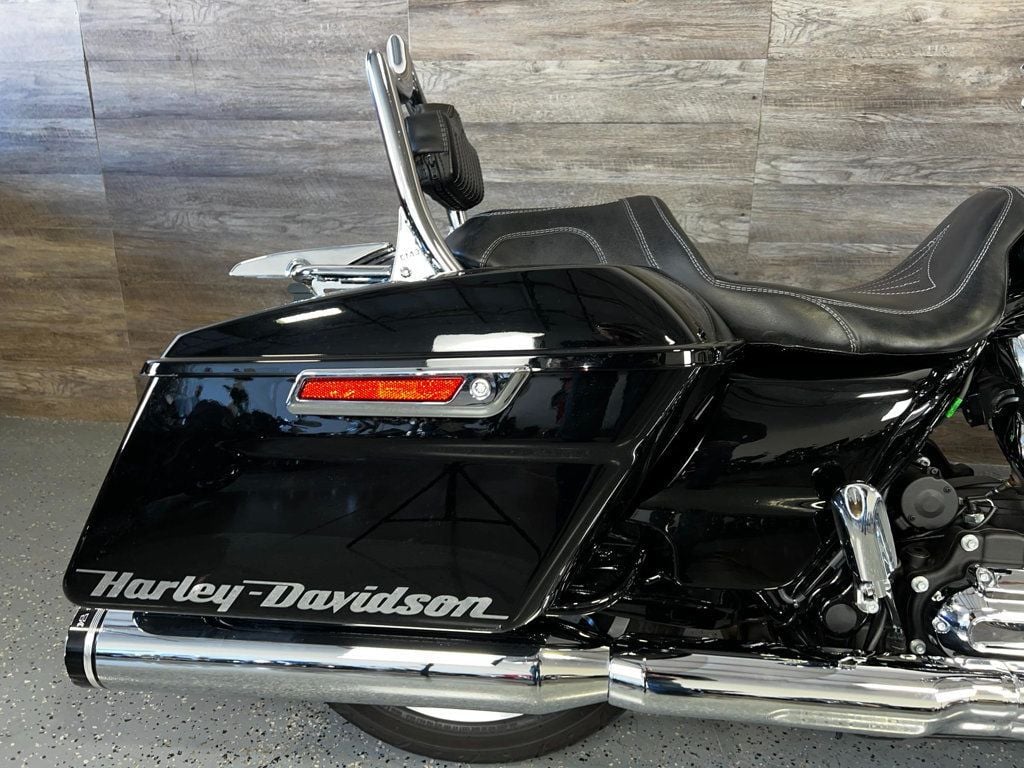 2023 Harley-Davidson FLTRX Road Glide Custom SUPER CLEAN! - 22664476 - 5