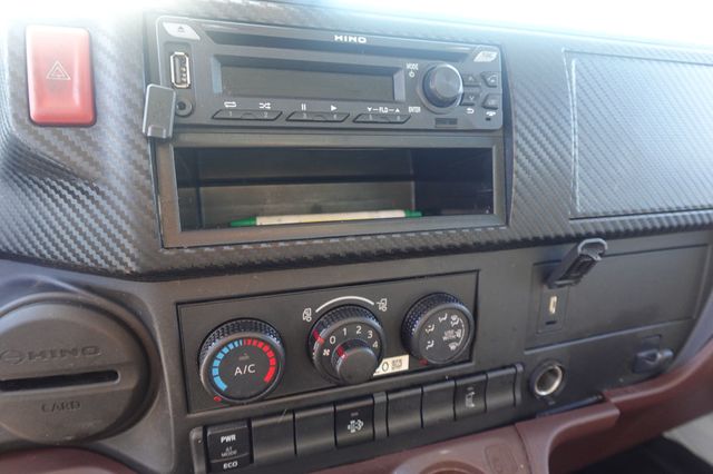 2023 HINO L6 (26ft Box with Lift Gate) - 22926111 - 42