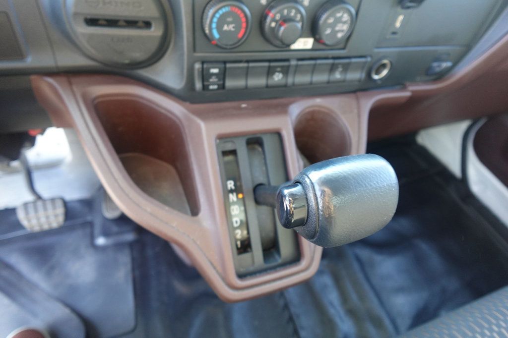 2023 HINO L6 (26ft Box with Lift Gate) - 22926111 - 43