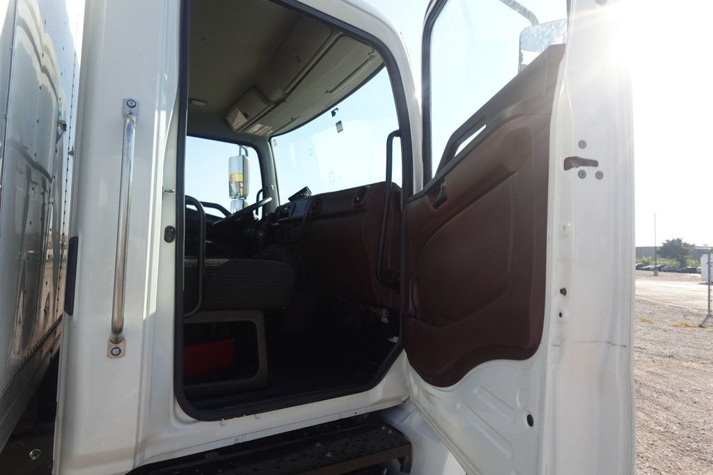 2023 HINO L6 (26ft Box with Lift Gate) - 22926111 - 47