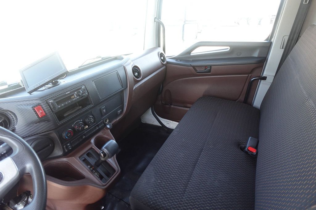 2023 HINO L6 (26ft Box w/ Lift Gate) - 22926093 - 37