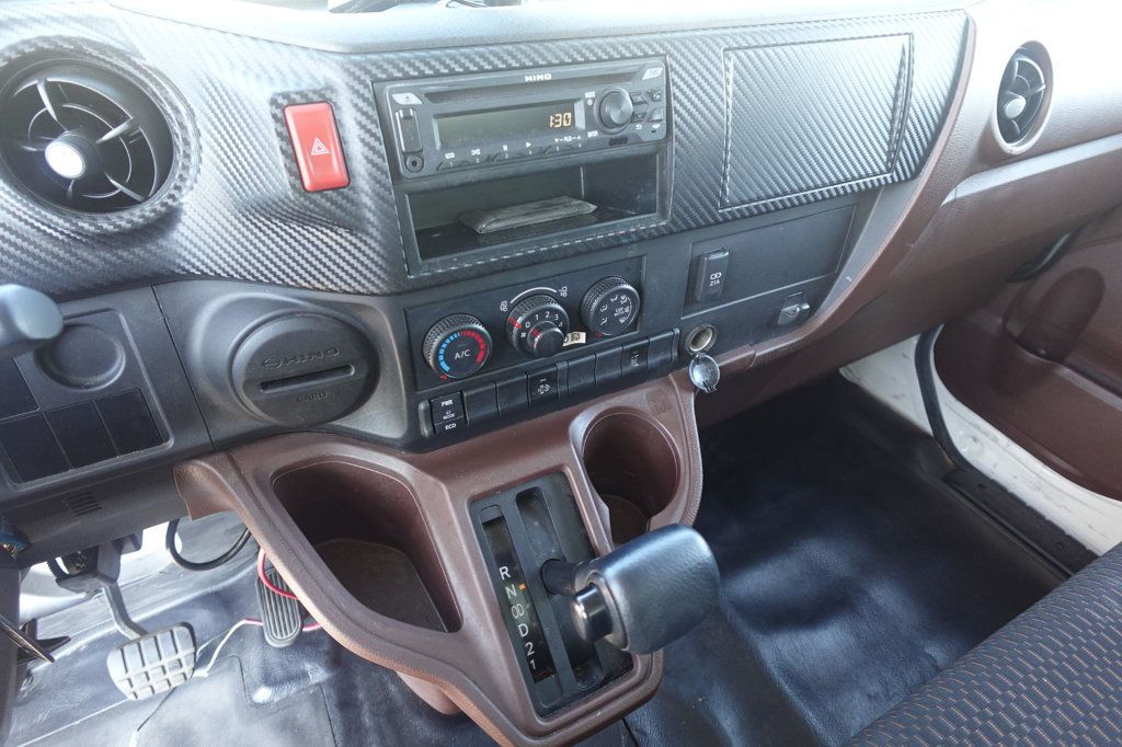 2023 HINO L6 (26ft Box w/ Lift Gate) - 22926093 - 38