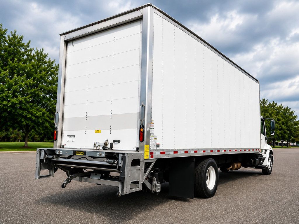 2023 HINO L6 26ft Dry Freight Box Truck Moving Truck With Liftgate - 23065717 - 2