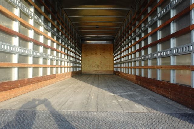2023 HINO L6A (26ft Box w/ Lift Gate) - 23084880 - 11