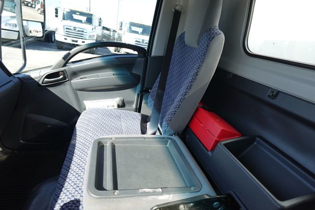 2023 HINO S4 (18ft Box w/ Lift Gate) - 22959758 - 34