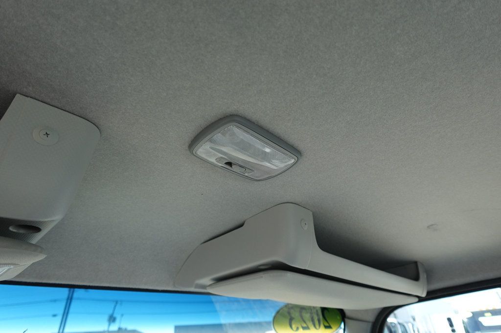 2023 HINO S4 (18ft Box w/ Lift Gate) - 22959758 - 36