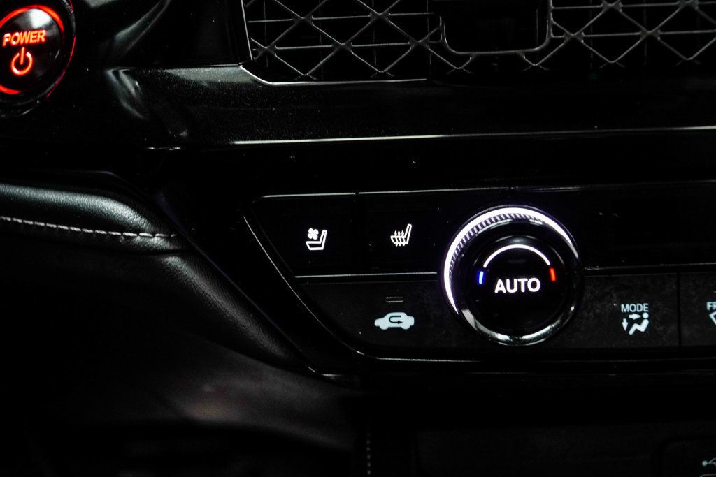 Honda Accord photo 23