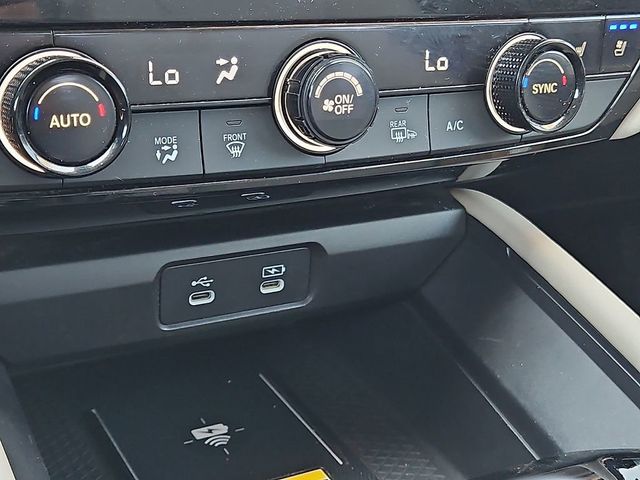 2023 Honda Accord Hybrid Touring Sedan - 23051372 - 9