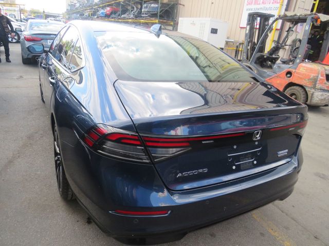 2023 Honda Accord Hybrid Touring Sedan (Clear Title) - 23093244 - 8