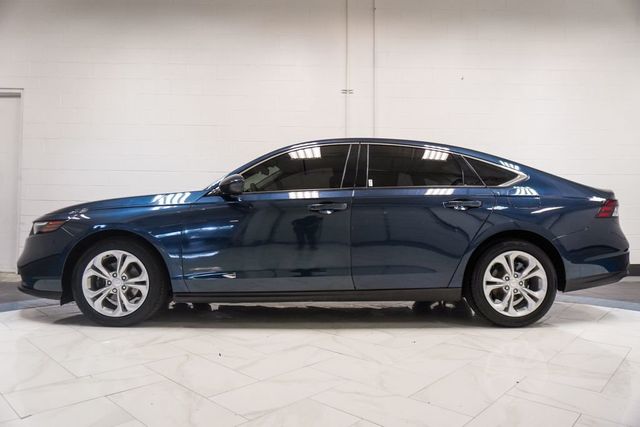 2023 Honda Accord Sedan EX CVT - 23045049 - 31