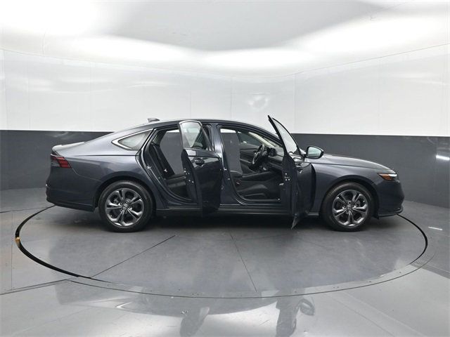 2023 Honda Accord Sedan EX CVT - 22955516 - 37