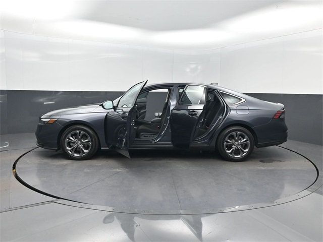 2023 Honda Accord Sedan EX CVT - 22955516 - 39
