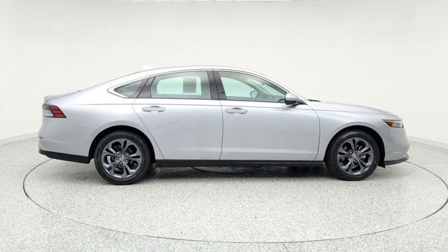 2023 Honda Accord Sedan EX CVT - 22956572 - 3