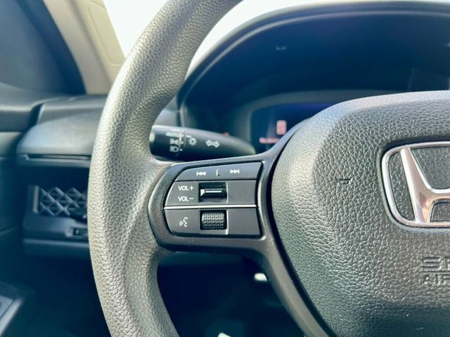 2023 Honda Accord Sedan LX CVT - 22921868 - 14