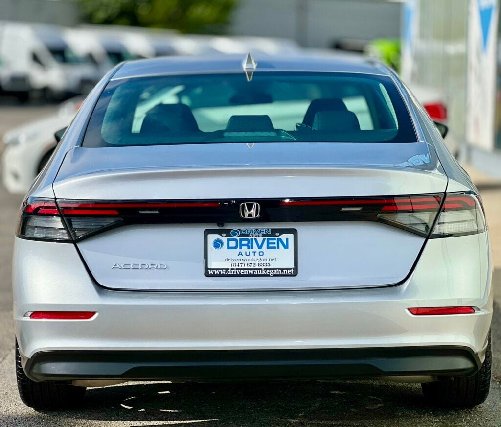 2023 Honda Accord Sedan LX CVT - 22921868 - 3