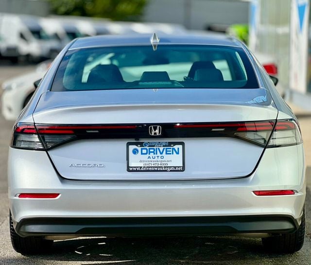 2023 Honda Accord Sedan LX CVT - 22921868 - 3