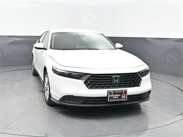 2023 Honda Accord LX photo 24