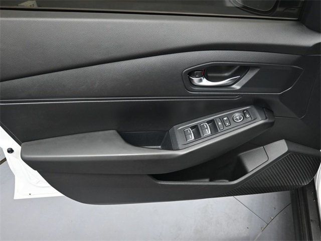 2023 Honda Accord LX photo 4