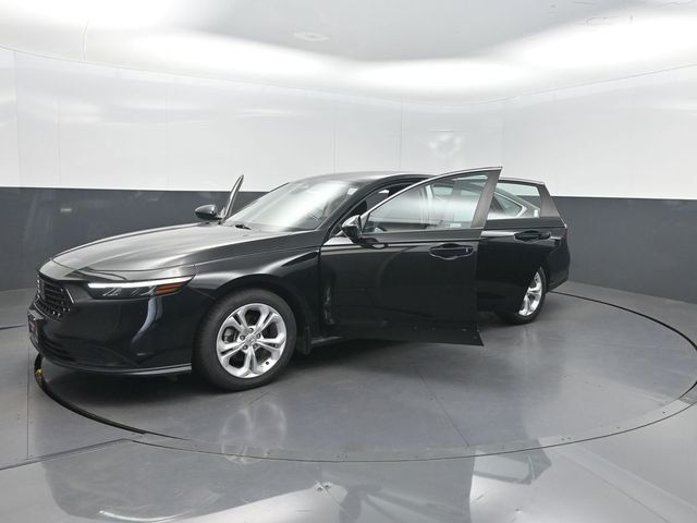 2023 Honda Accord Sedan LX CVT - 23046108 - 30