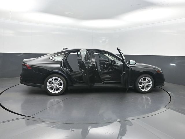 2023 Honda Accord Sedan LX CVT - 23046108 - 31