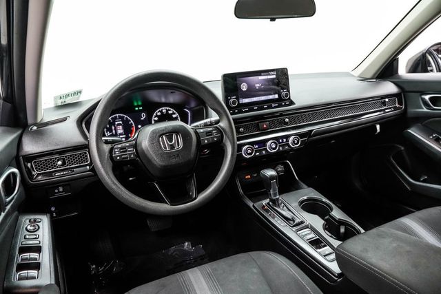 2023 Honda Civic Hatchback LX CVT - 23044058 - 4