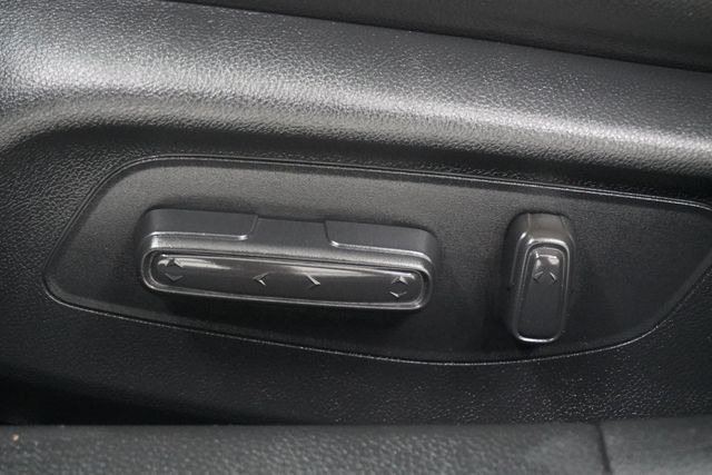 2023 Honda Civic Hatchback Sport Touring CVT - 22935409 - 13