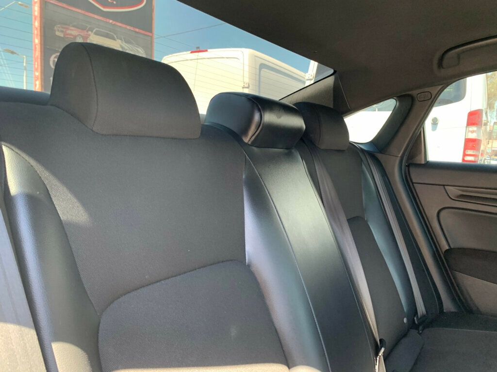2023 Honda Civic Sedan Sport CVT - 23038471 - 25